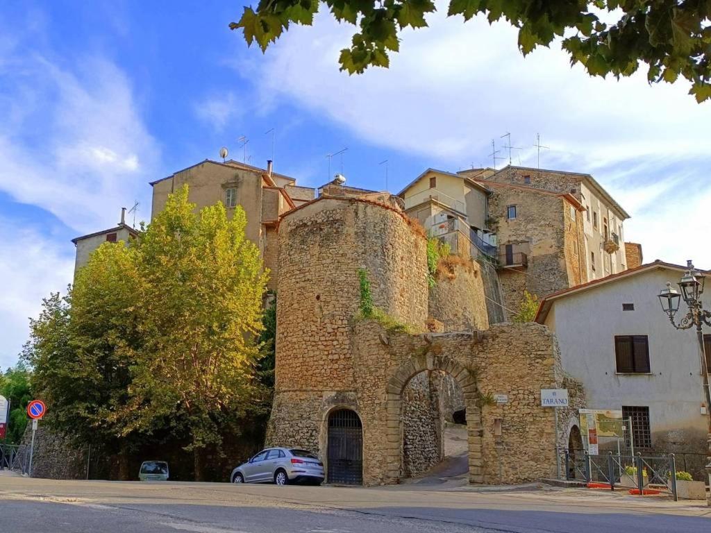 Casa In Antico Borgo Medievale A Tarano Ri, Via Giacomo Leopardi, 15 Villa Exterior foto